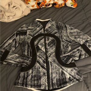 Lululemon Black and White Jacket!